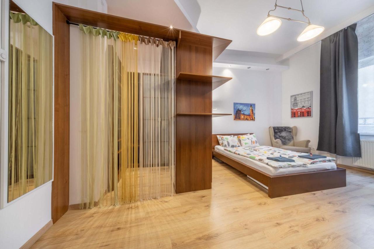 Anastasia 2 bedrooms apartment on Váci utca Boedapest Buitenkant foto